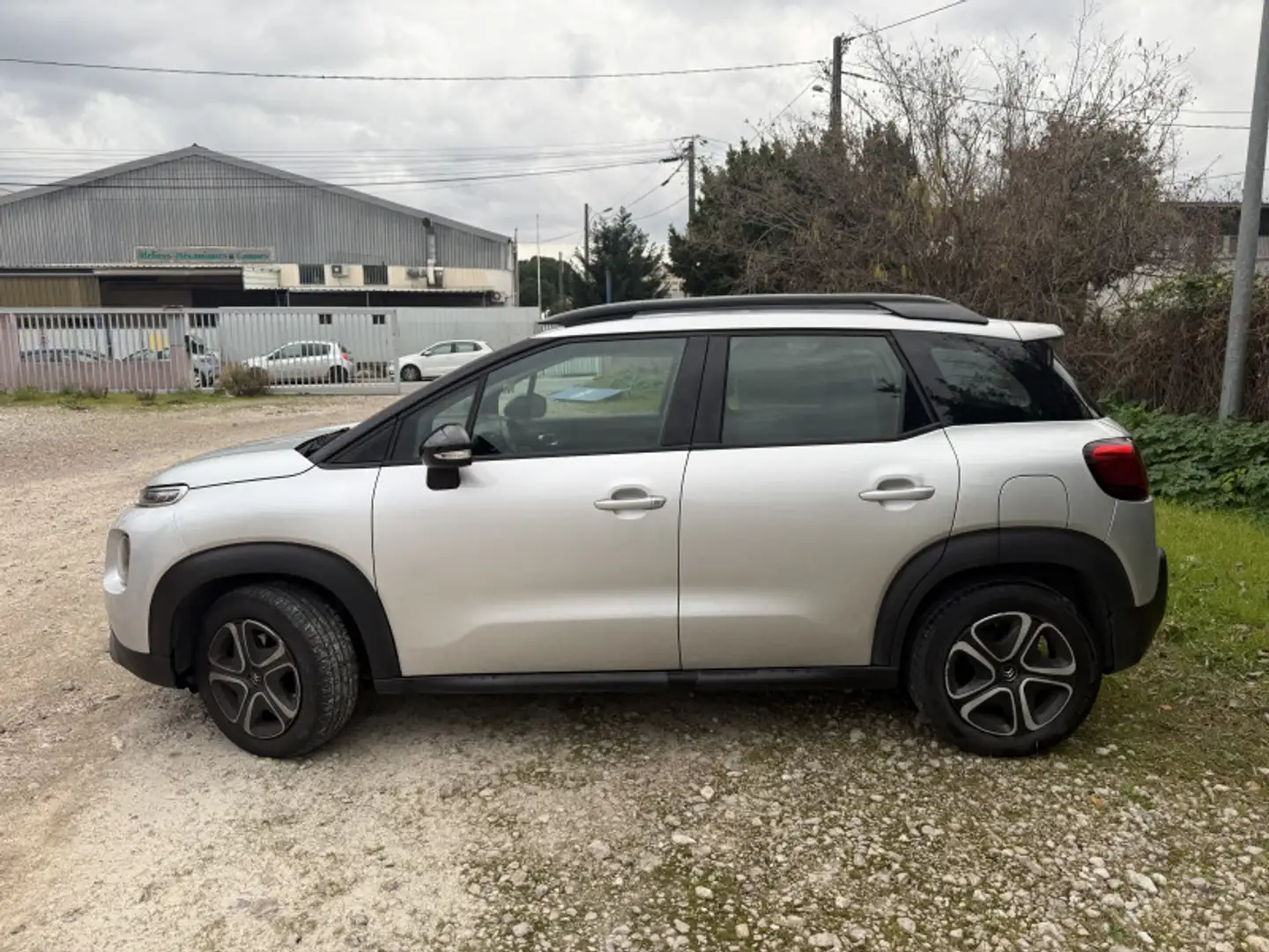Citroen C3 Aircross PURETECH 110CH S\u0026S FEEL BUSINESS EAT6 Gris - 2