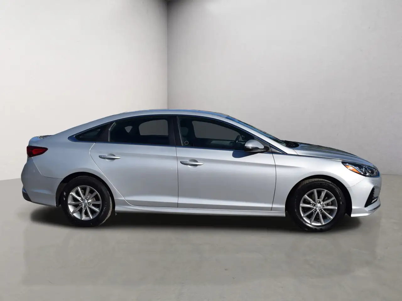 Hyundai SONATA снимка Hyundai SONATA