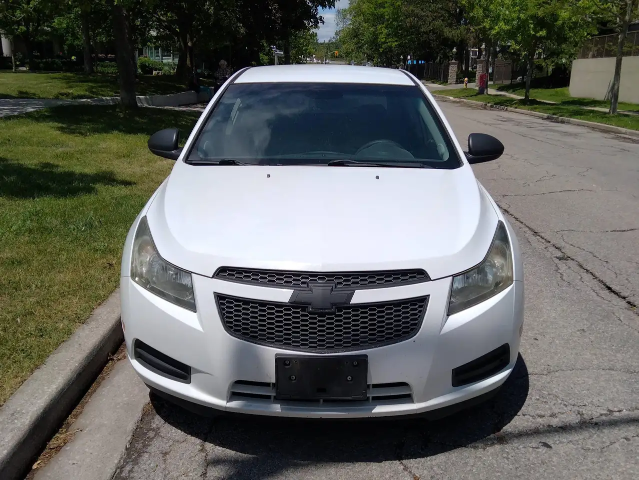 Chevrolet Cruze photo Chevrolet Cruze
