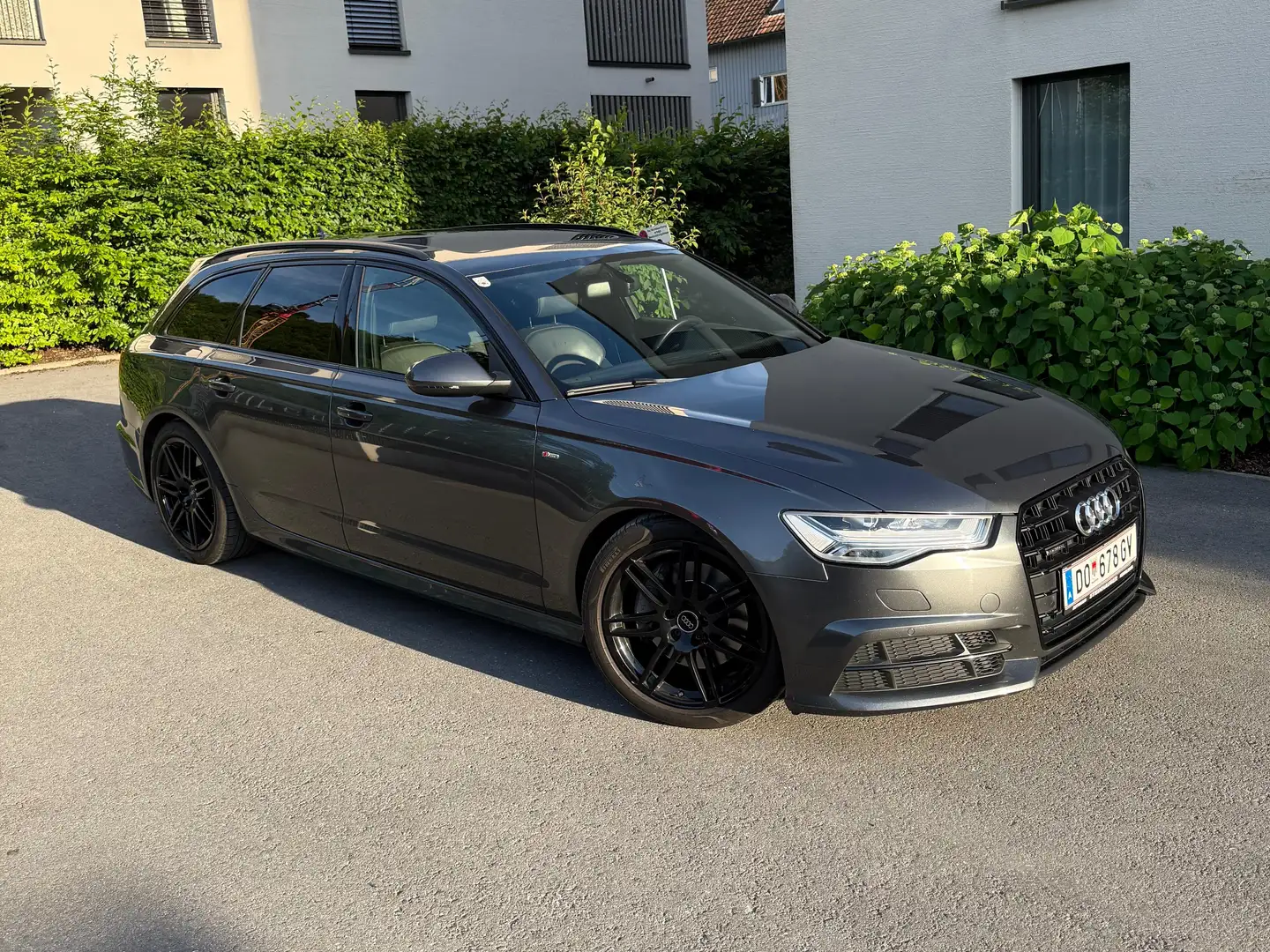 Audi A6 A6 Avant 3,0 TDI clean Diesel Quattro S-tronic Grau - 2