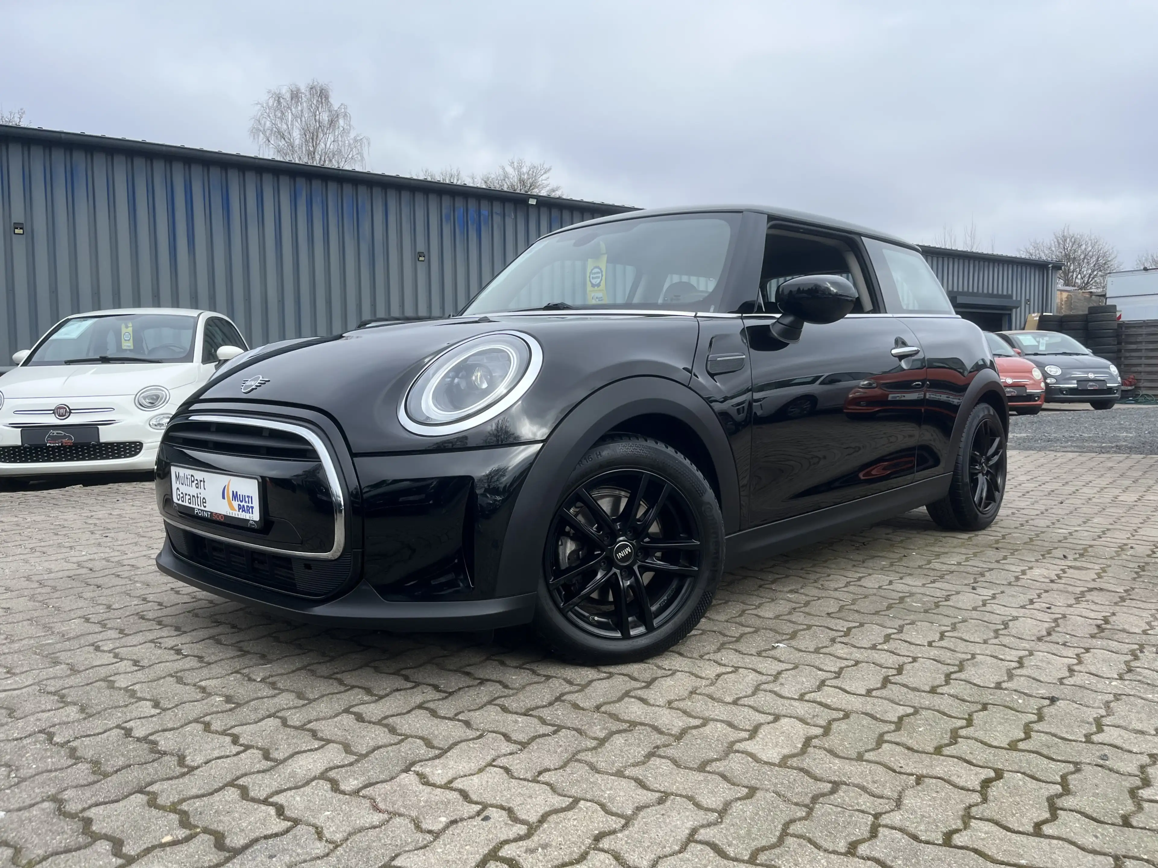 MINI One ESSENTIAL TRIM FACELIFT DSG LED NAVI 1.HD — photo 3
