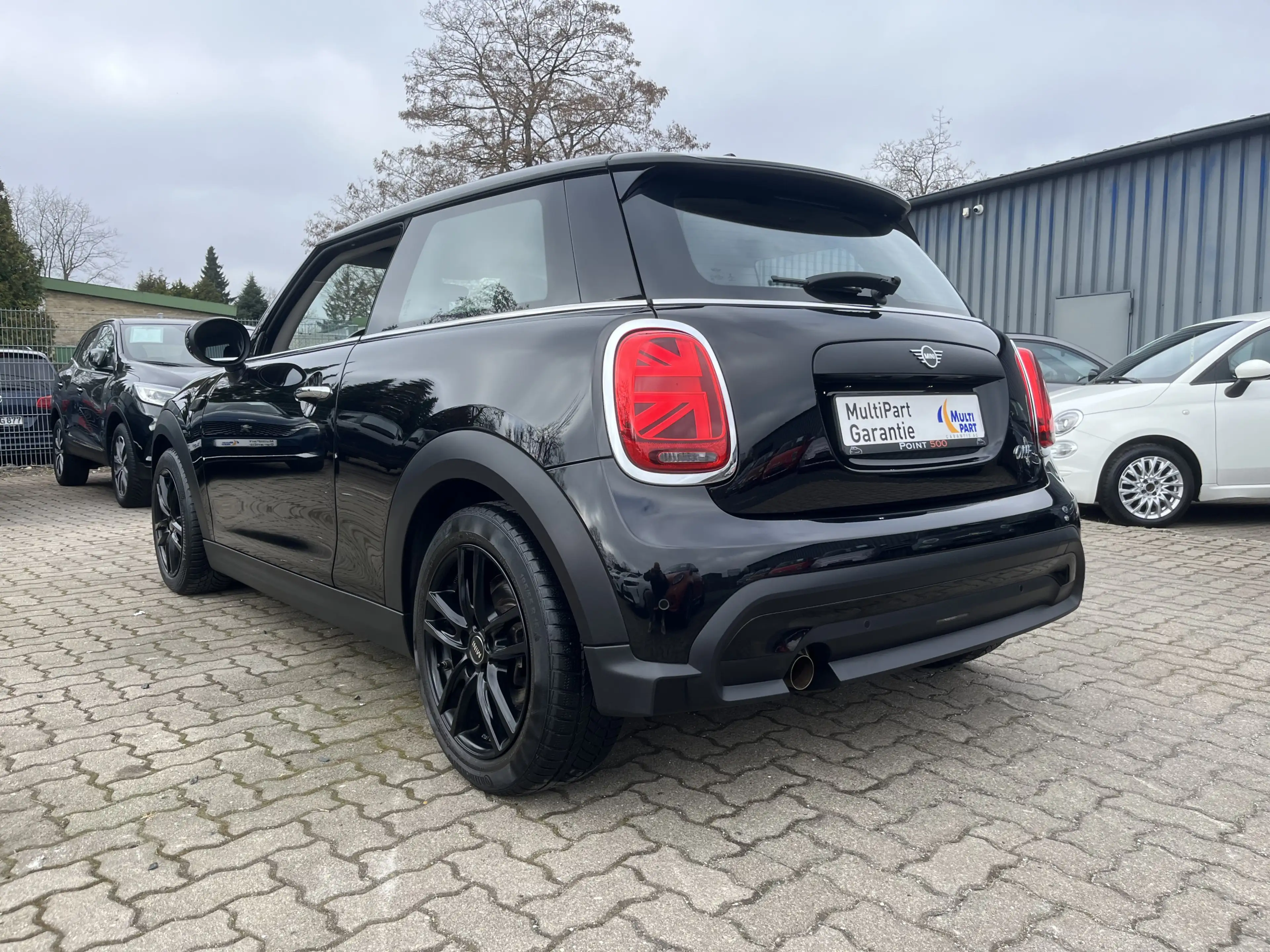 MINI One ESSENTIAL TRIM FACELIFT DSG LED NAVI 1.HD — photo 5