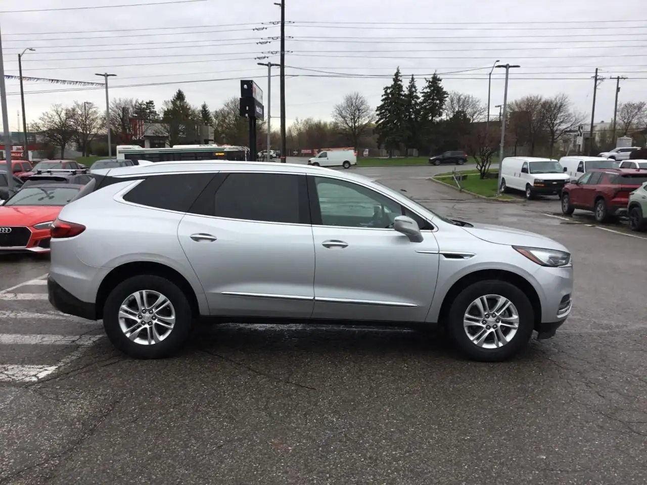 Buick Enclave снимка Buick Enclave