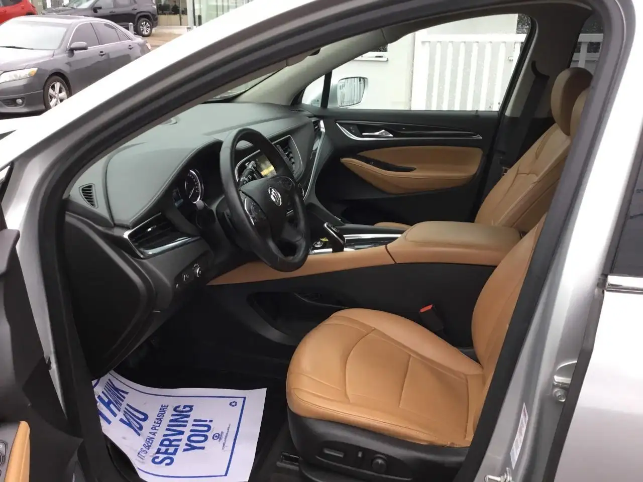 Buick Enclave снимка Buick Enclave