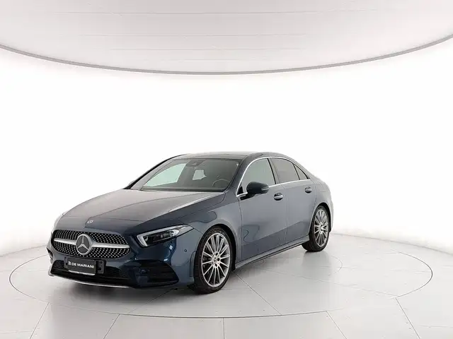Mercedes-Benz A main image