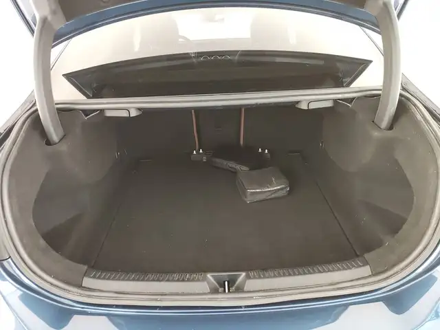 Mercedes-Benz A view 10