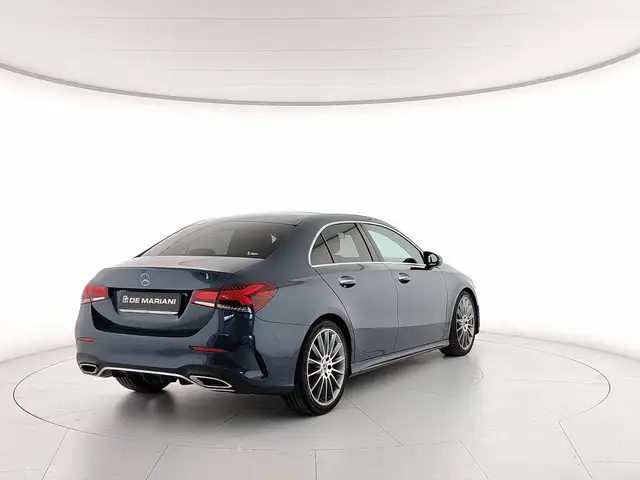 Mercedes-Benz A view 5