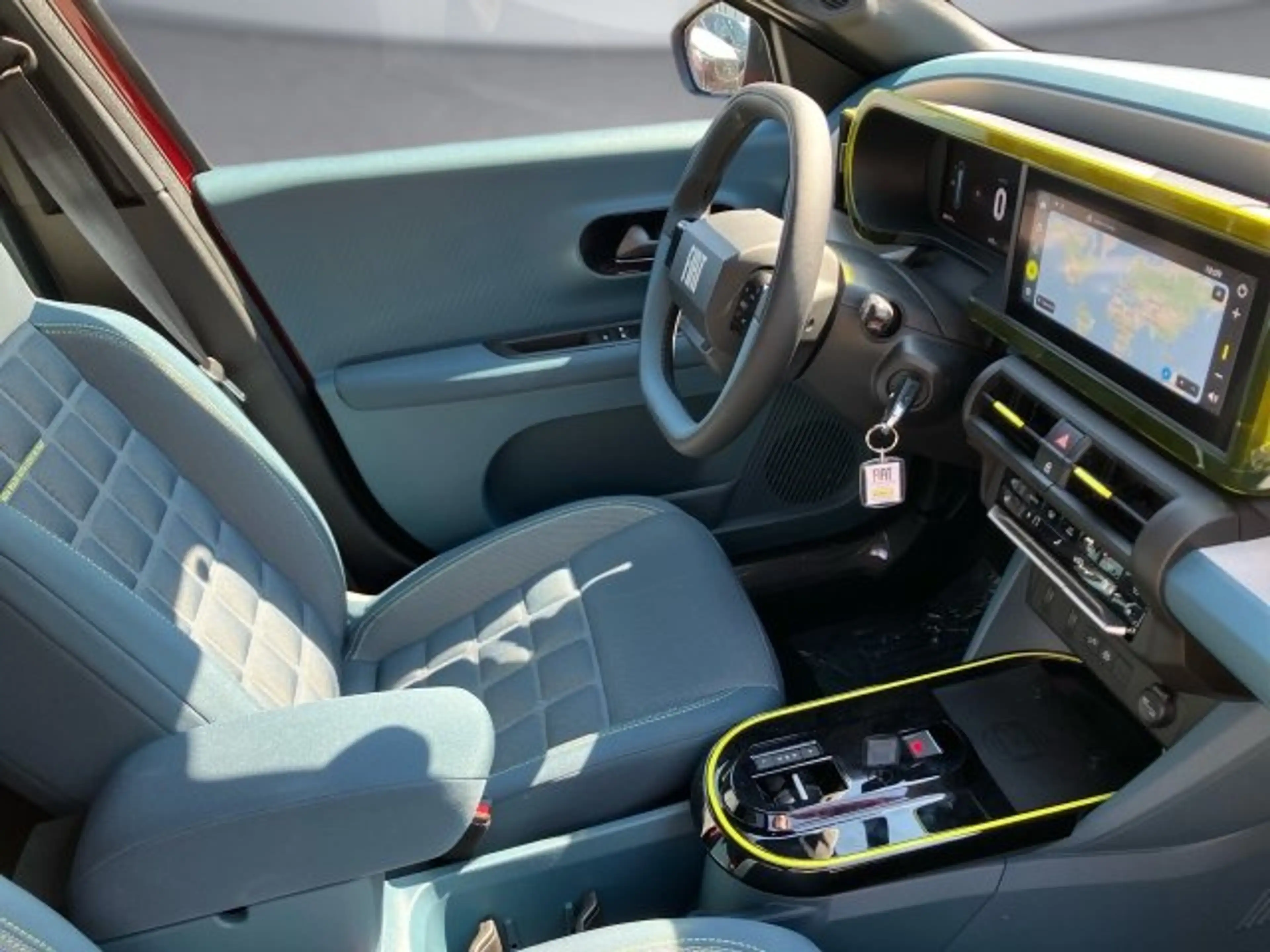 Fiat Grande Panda Hybrid Automatik La Prima — photo 10