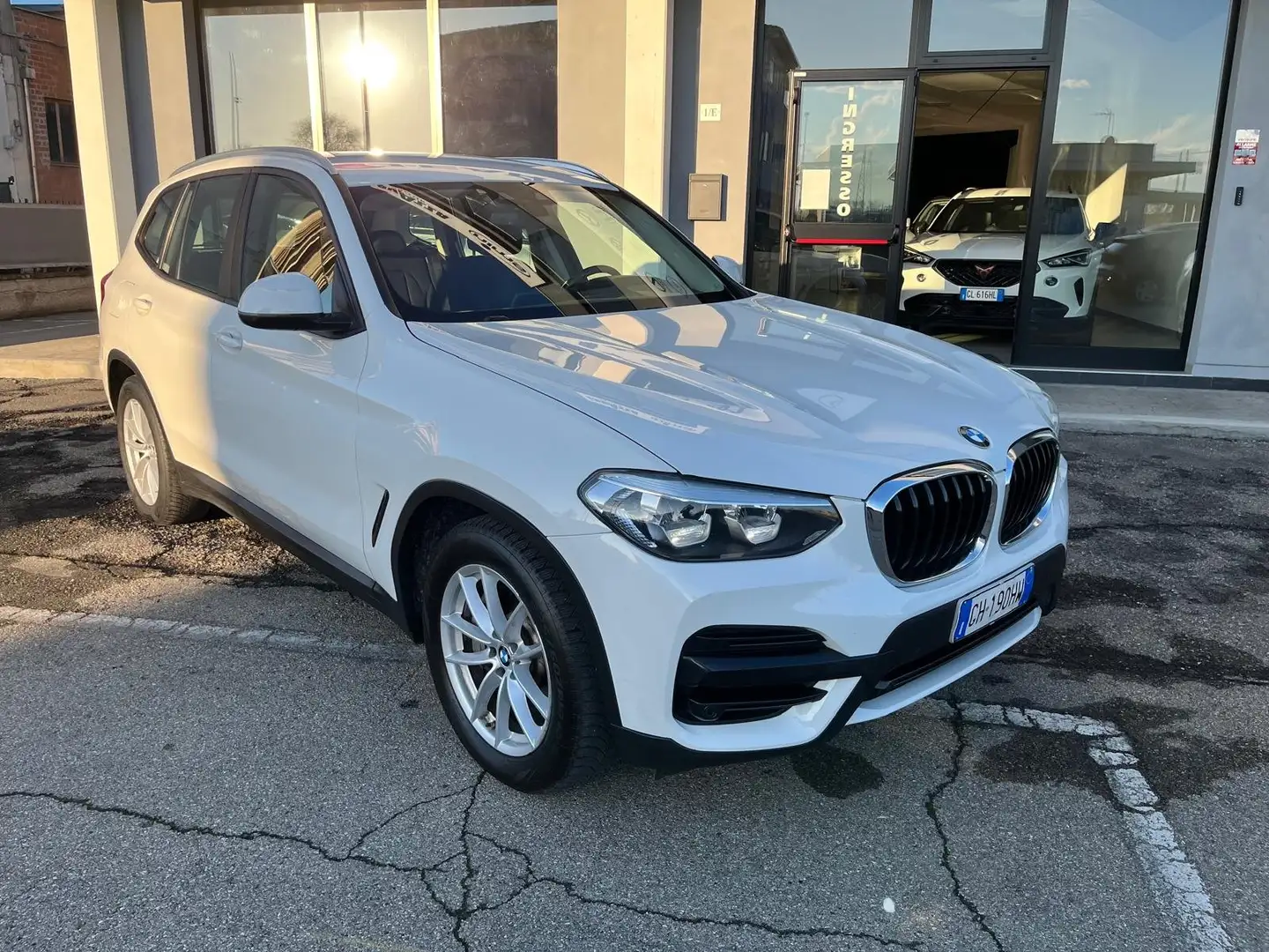 BMW X3 X3 G01 2017 xdrive30e Business Advantage auto Blanc - 2