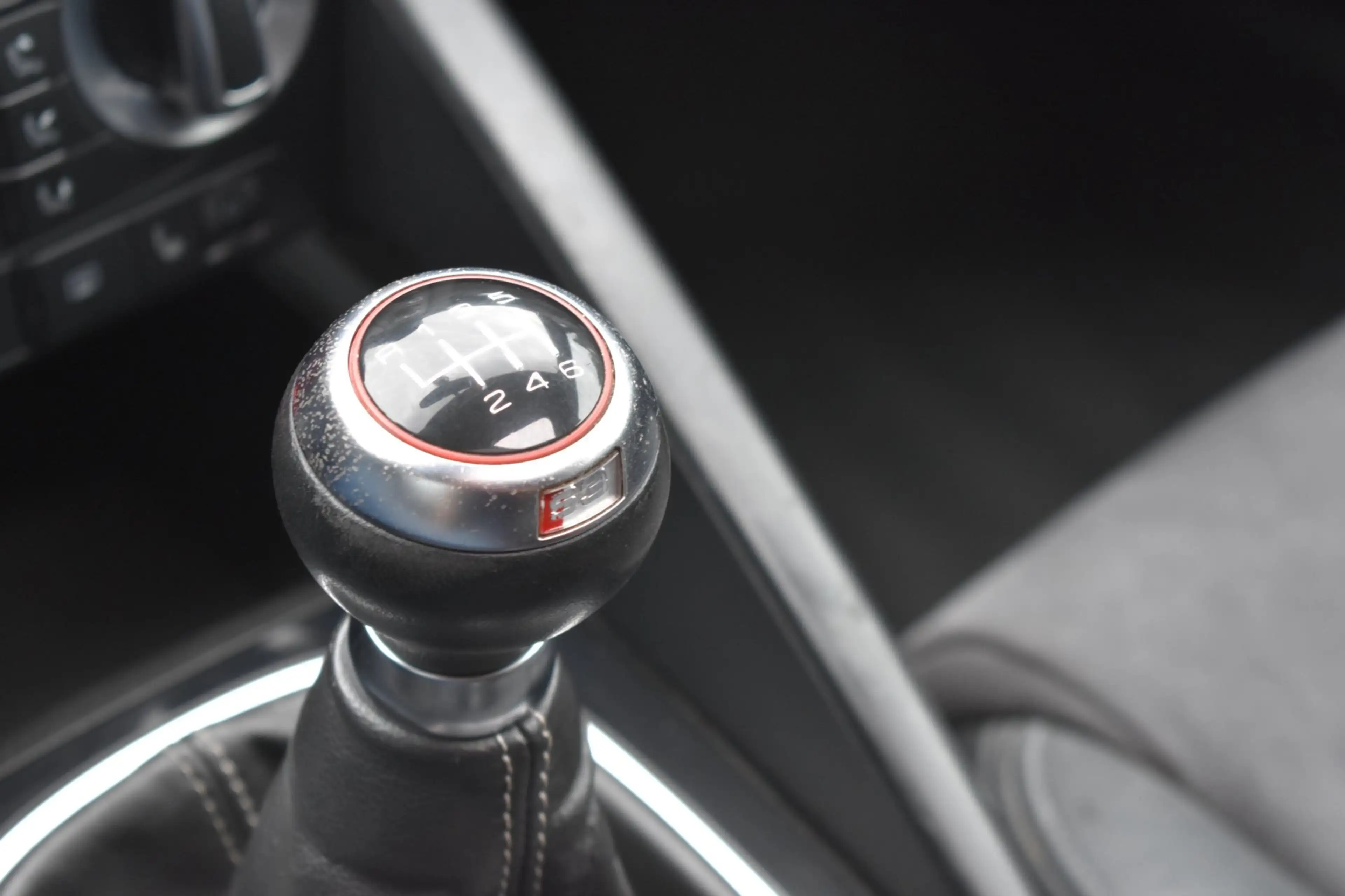 Audi S3 Sportback 2.0 TFSI S3 quattro Ambition '08 Pano Xe — photo 24