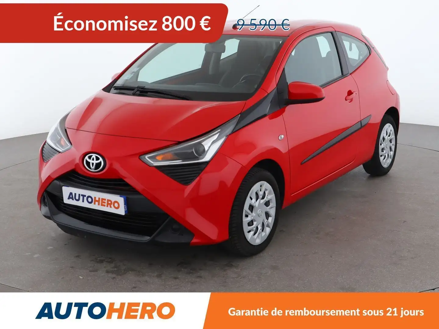 Toyota Aygo 1.0 VVT-i X-Play Rouge - 1