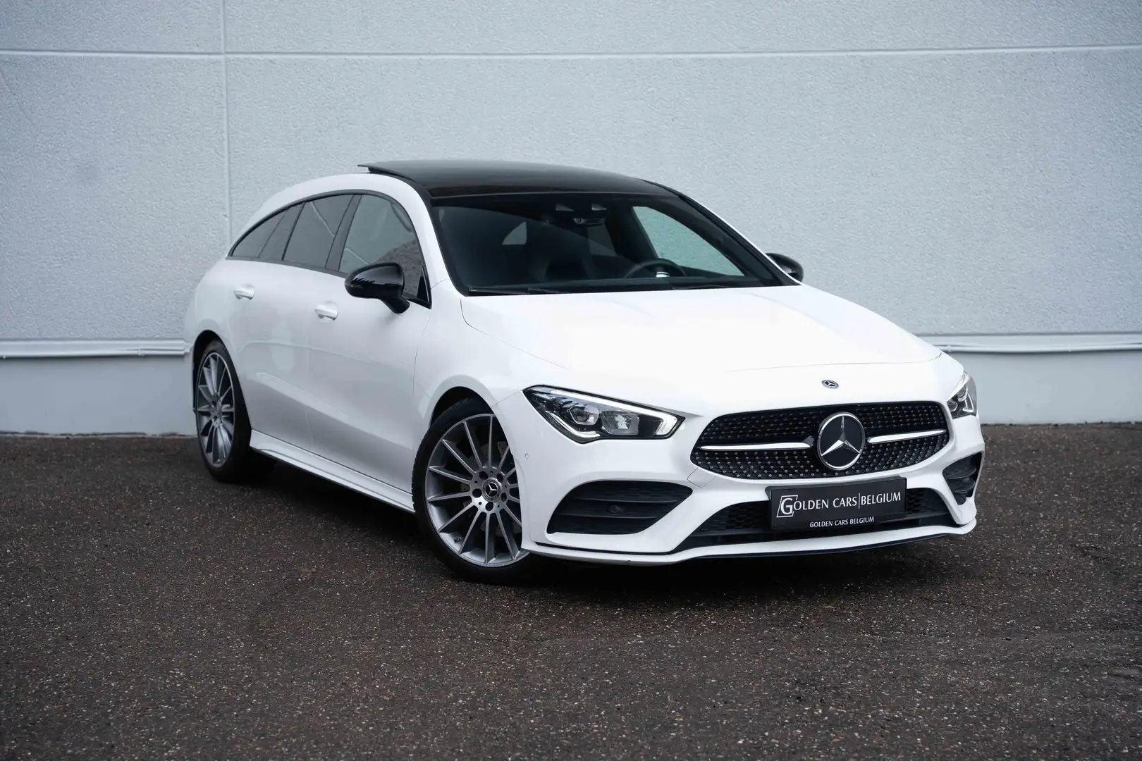Mercedes-Benz CLA 200 SB AMG/PANO/WIDE/LED/19"/AMBIENTE/CAMERA/CARPLAY Blanc - 2