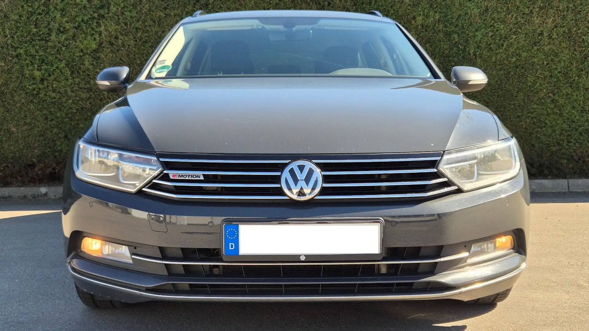 Volkswagen Passat Variant 2.0 TDI  DSG 4M VOLL SCHECKHEFT Grau - 2