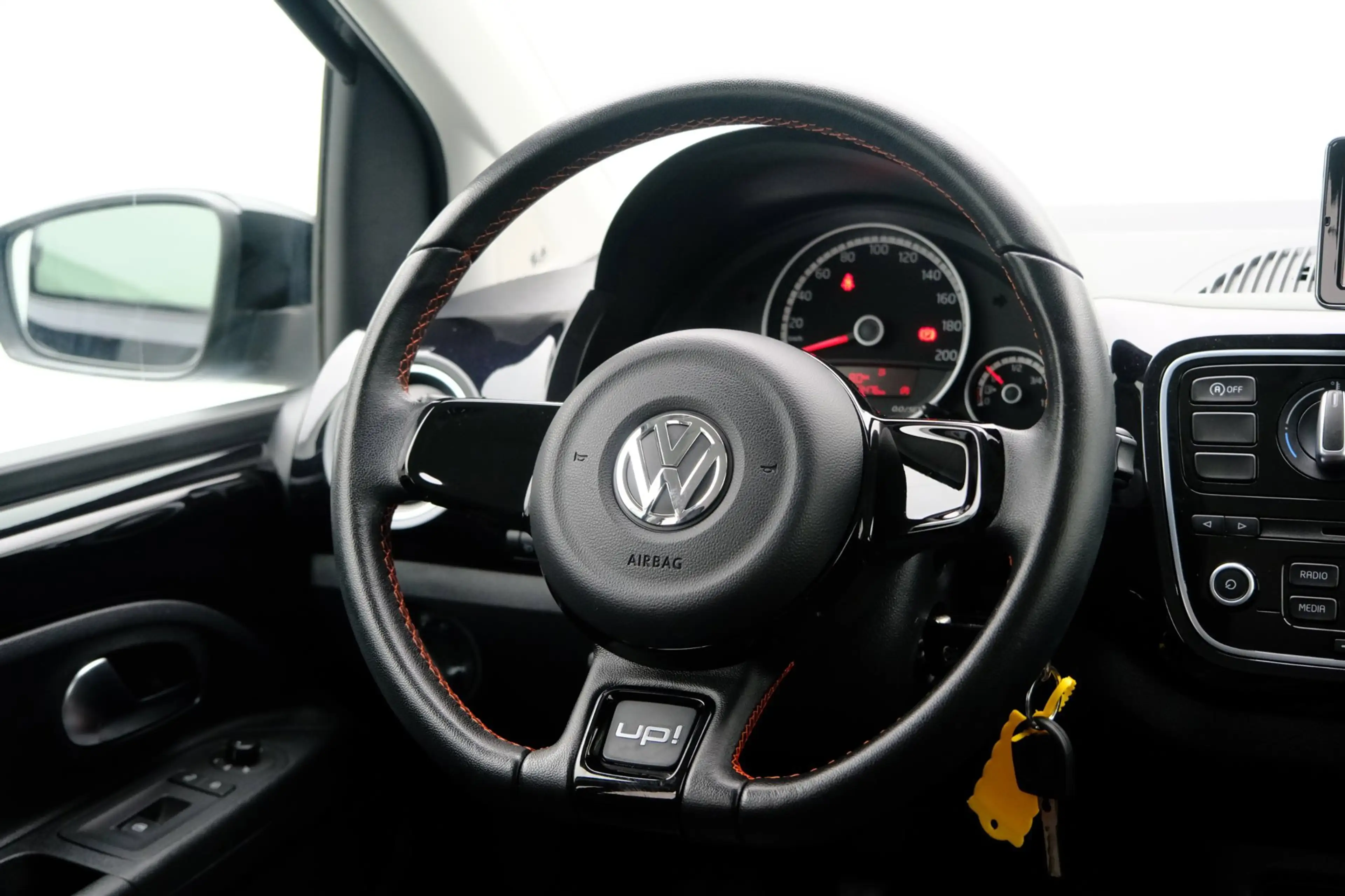 Volkswagen up! 1.0 groove up! BlueMotion 5-drs Navi|Airco|Cruise| — photo 6