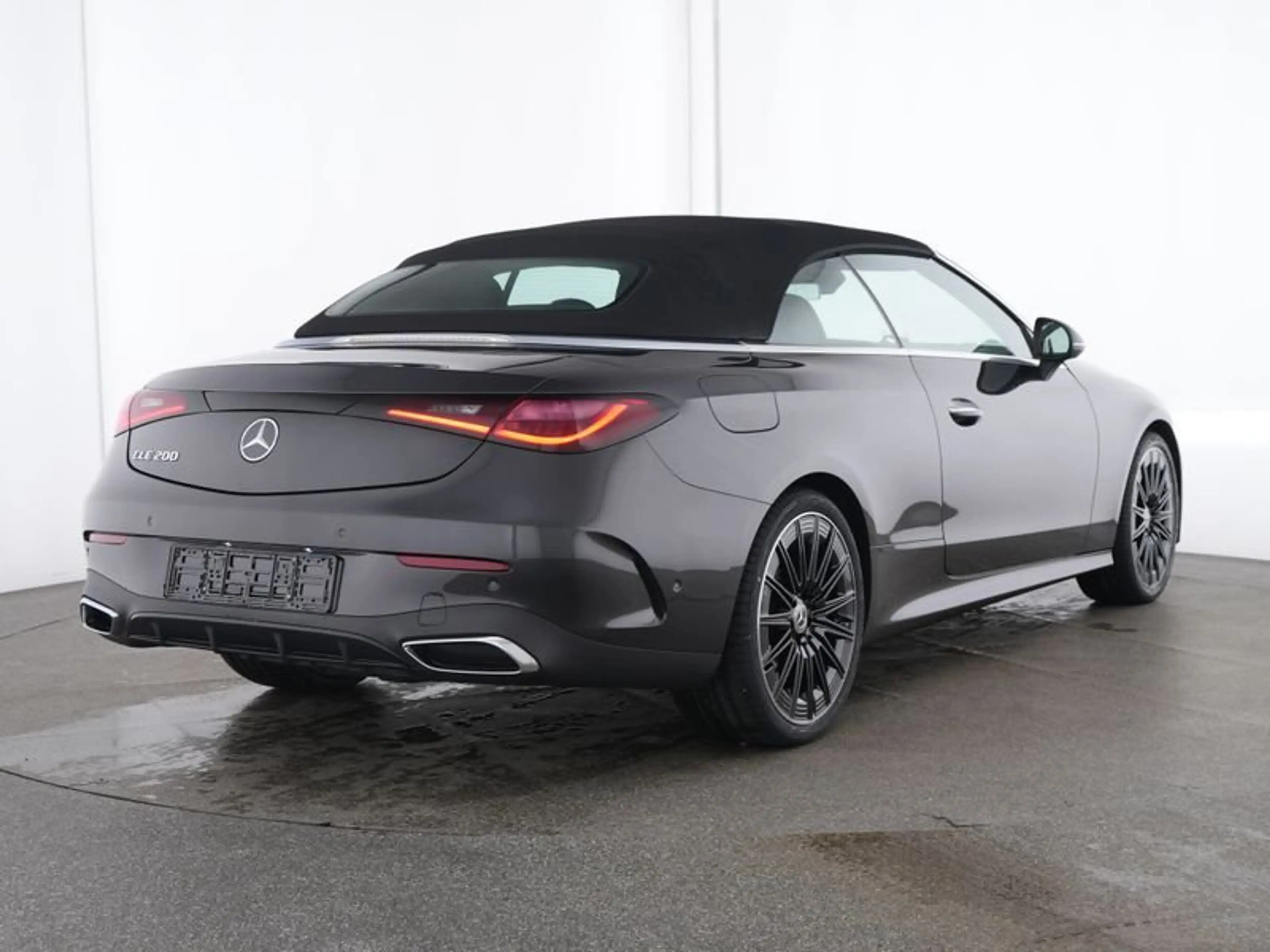 Mercedes-Benz CLE 200 CLE 200 AMG Line Advanced Plus "NIGHT-PAKET" — photo 2