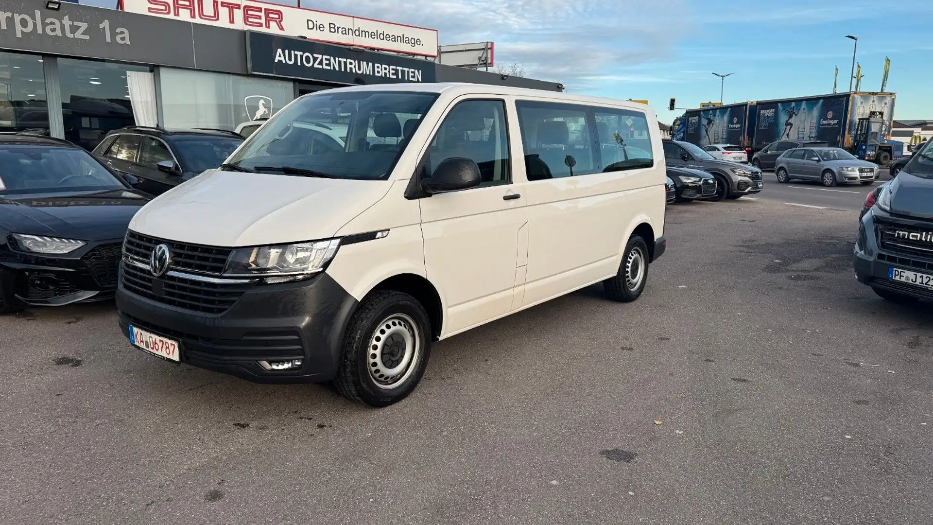 Volkswagen T6 Kombi T6.1 Kombi Lang 2.0TDI 4Motion*9sitzer*PDC Weiß - 1