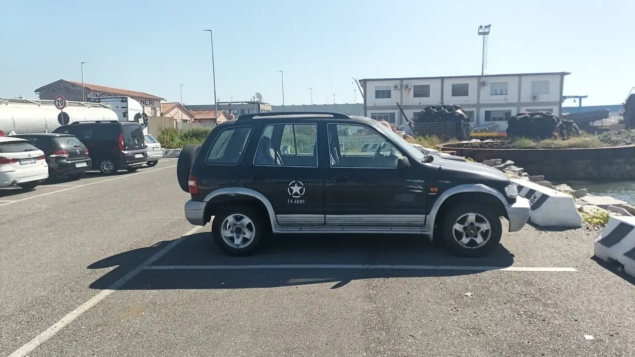 Kia Sportage 5p 2.0 tdi Comfort 4wd, foto 6