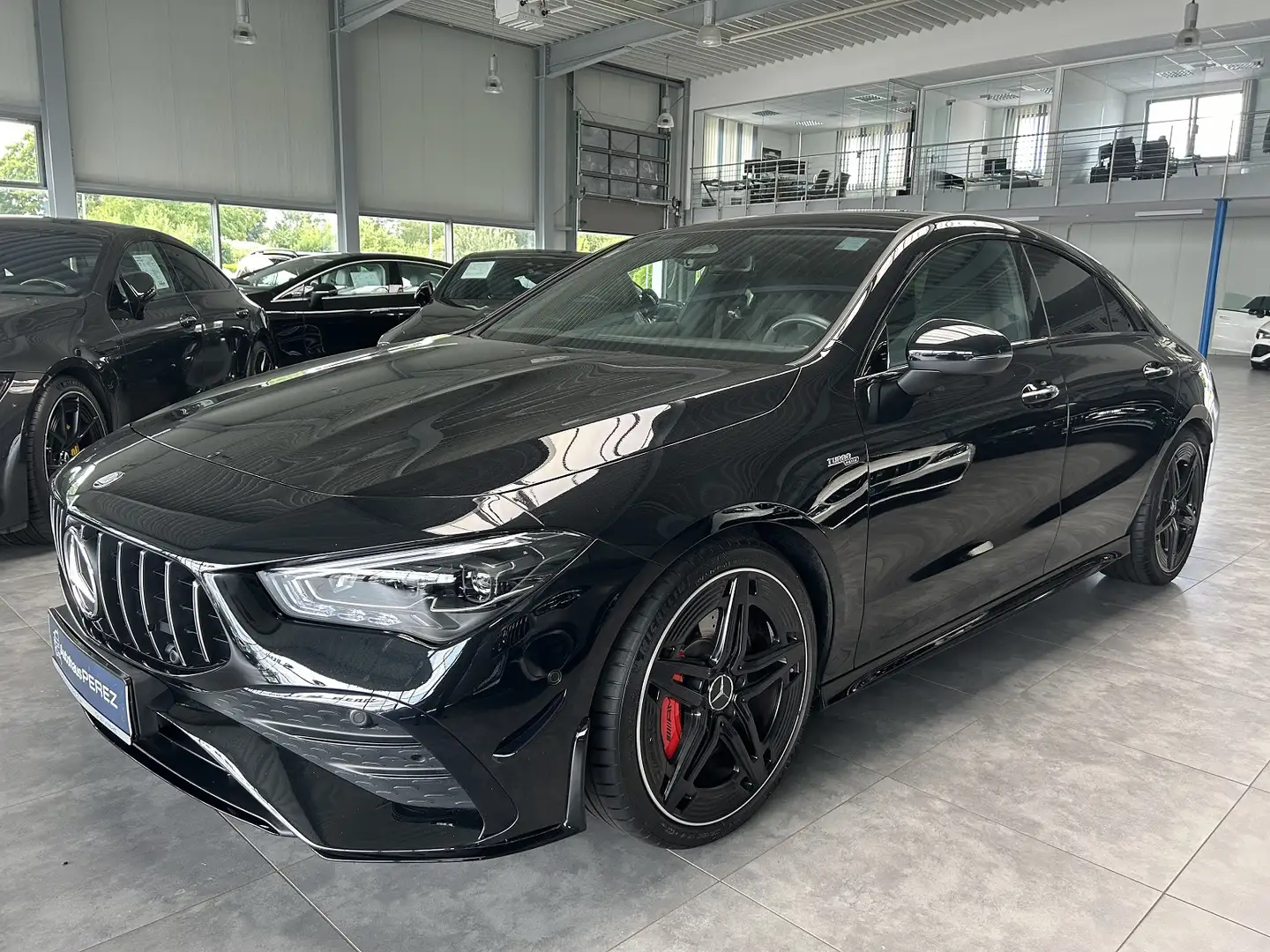 Mercedes-Benz CLA 35 AMG 4M AERODYNAMIK-PANORAMA-NIGHT-KEYLESS Чорний - 2