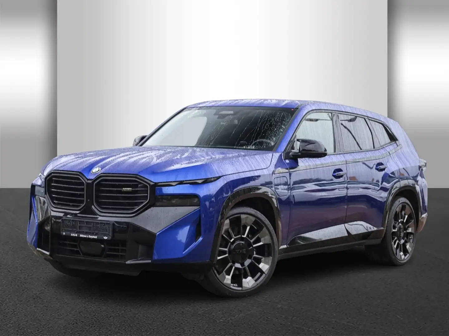 BMW XM V8 BLP: 197.000 Euro Serv. incl. 8/28 + WKR Blau - 2