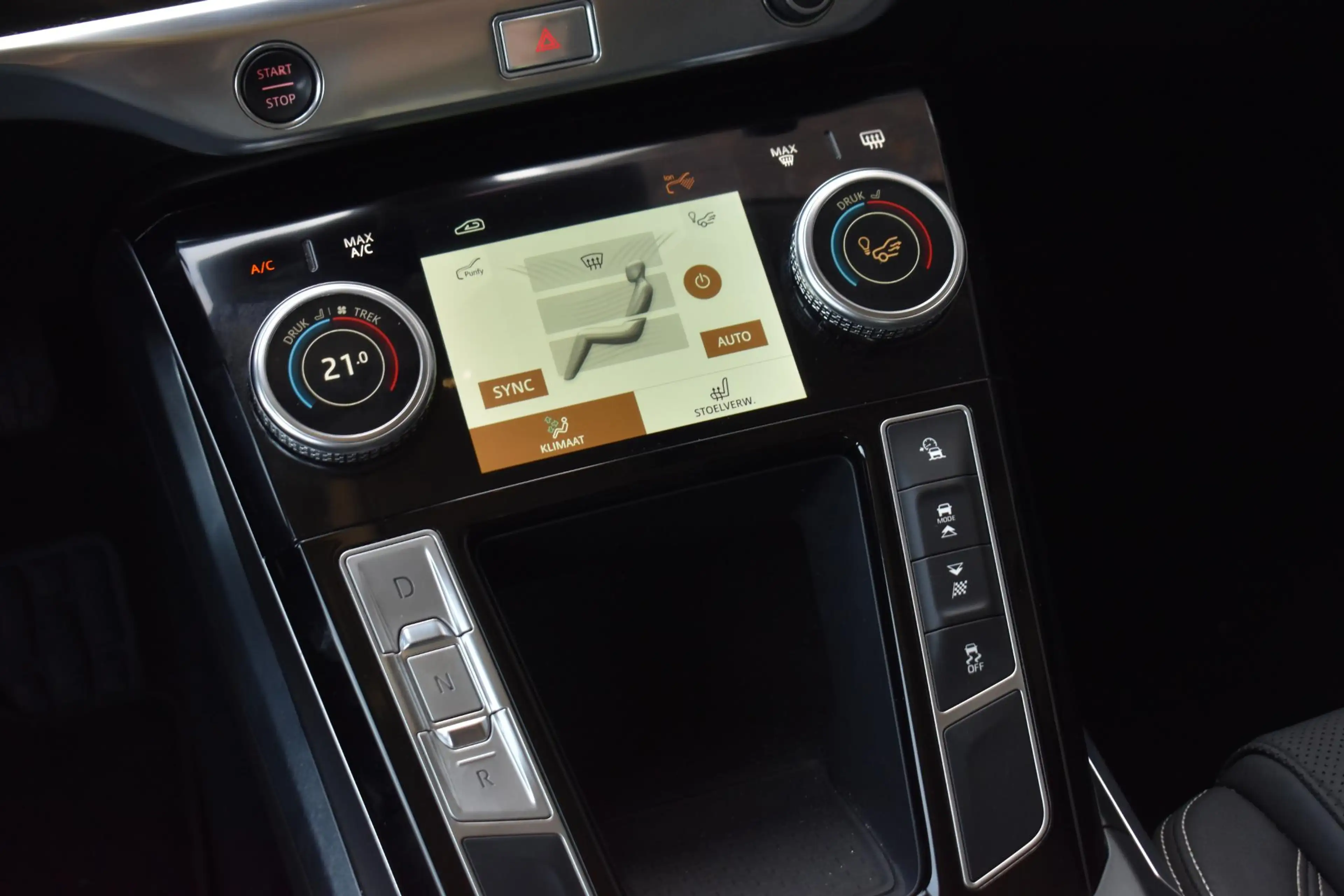 Jaguar I-Pace Business Pack 90 kWh LEDER XENON LMV NAVI — photo 14