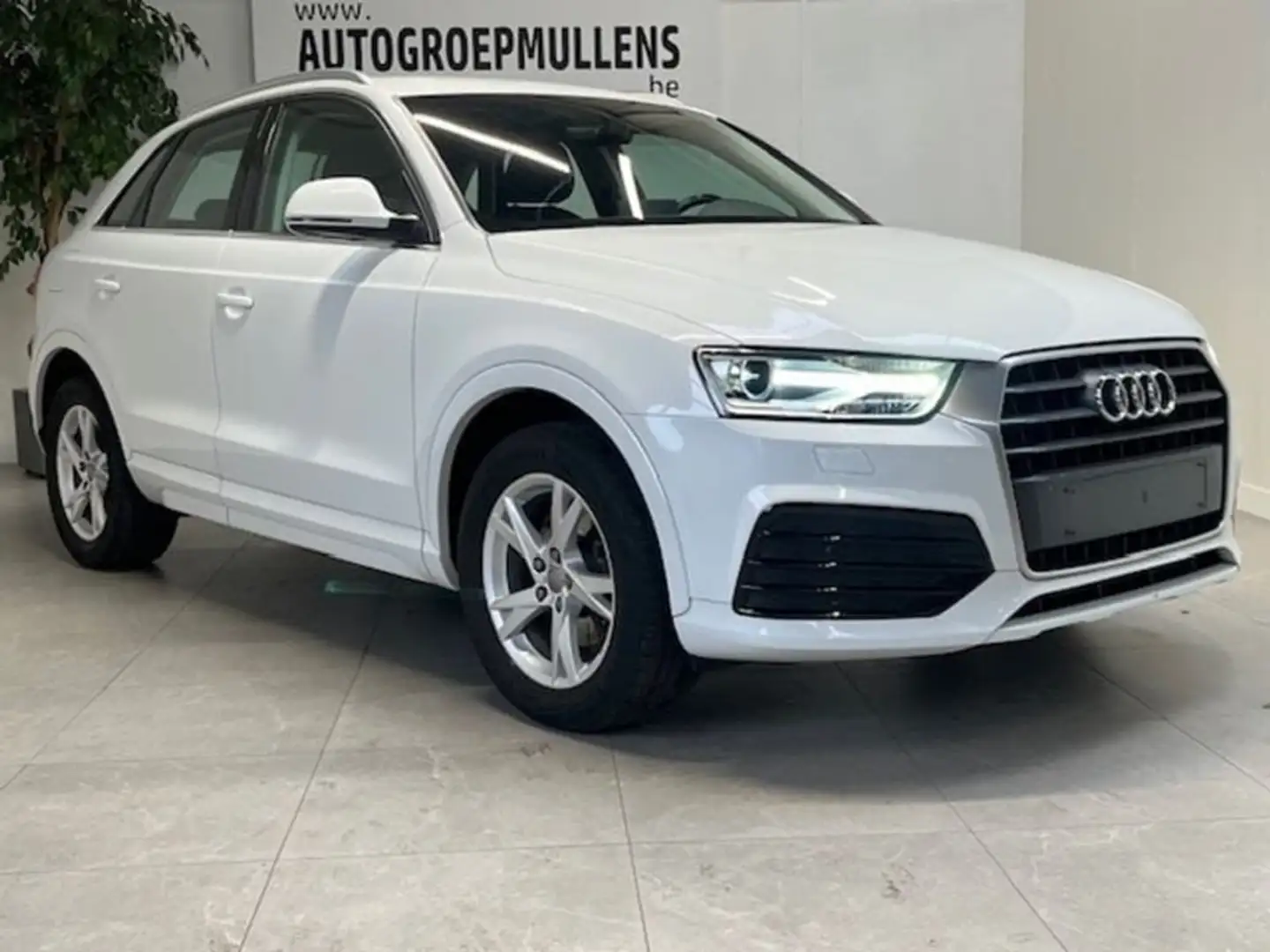 Audi Q3 TFSI Design Blanc - 2