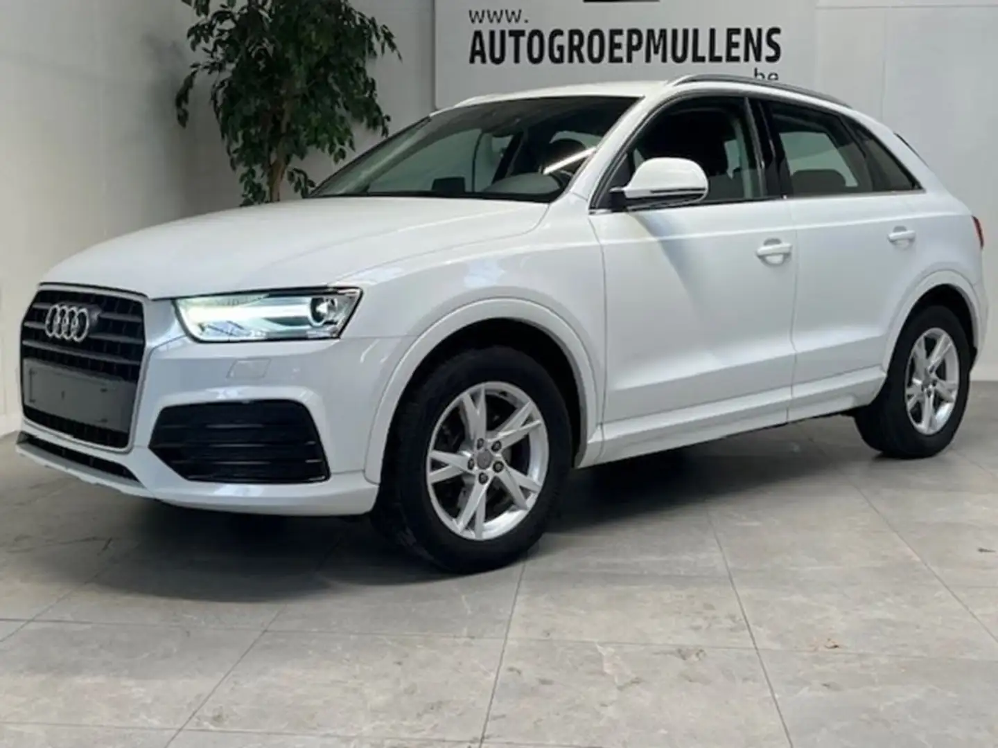Audi Q3 TFSI Design Blanc - 1