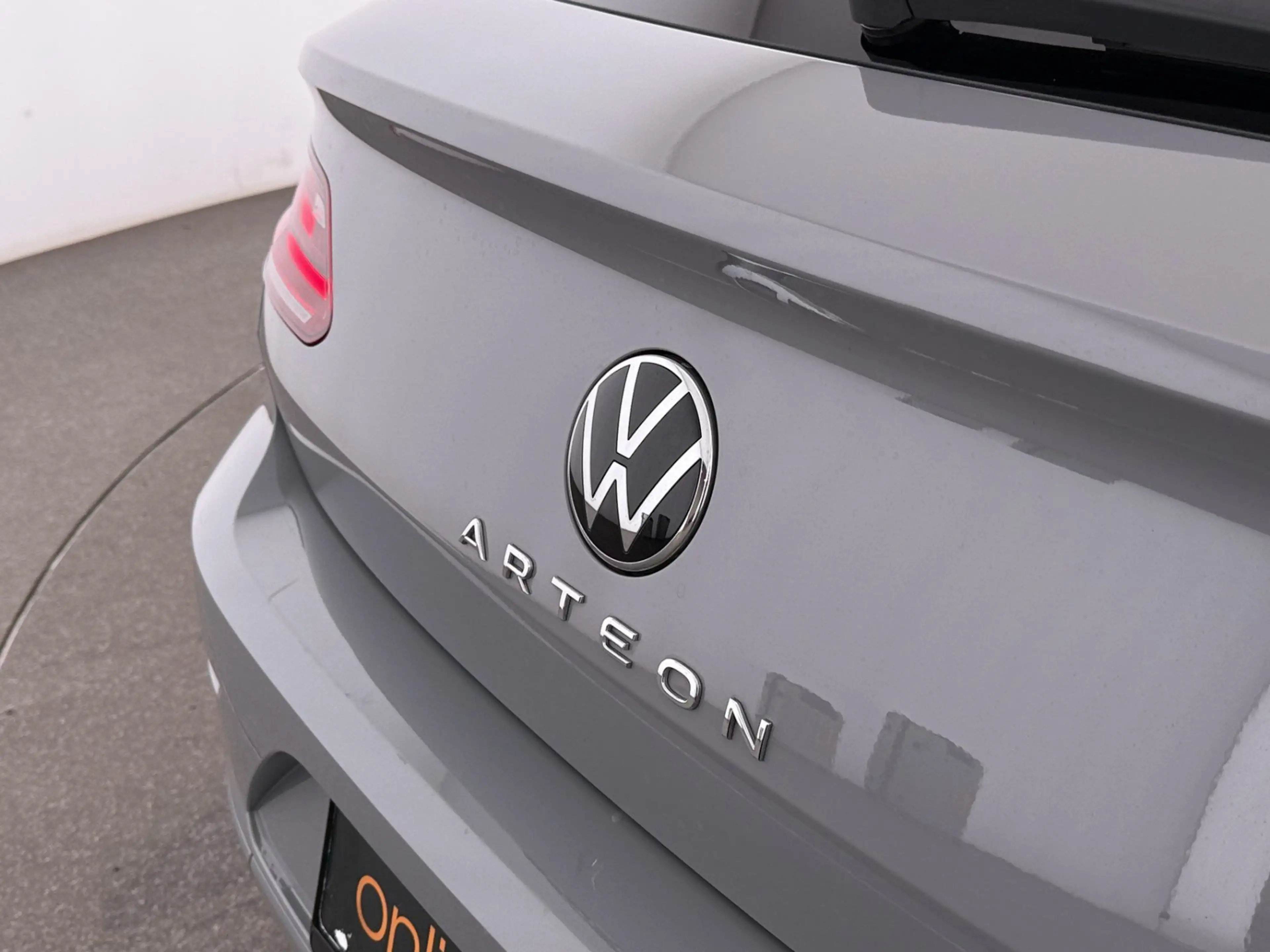 Volkswagen Arteon SB 2.0 TDI Aut LED RADAR NAVI ASSIST TEMP — photo 11