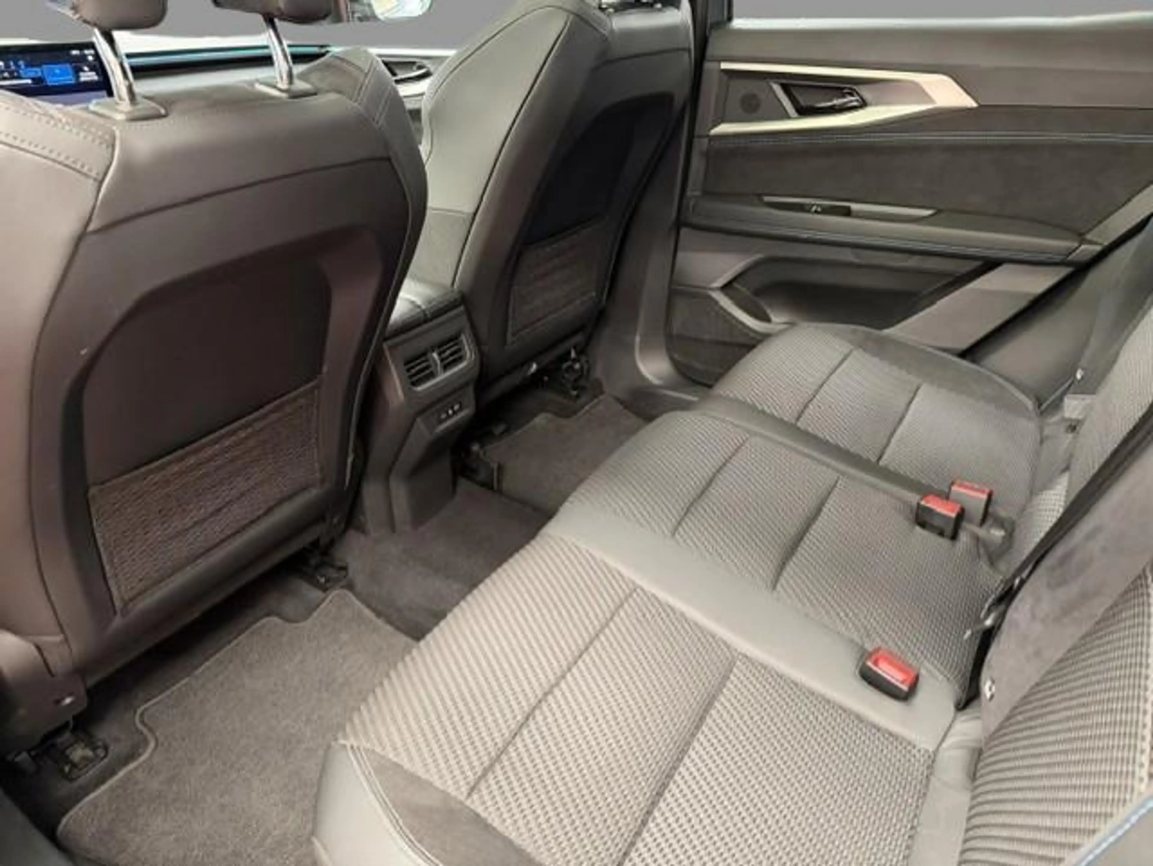 Renault Espace E-Tech full hybrid 200 Esprit Alpine — photo 9