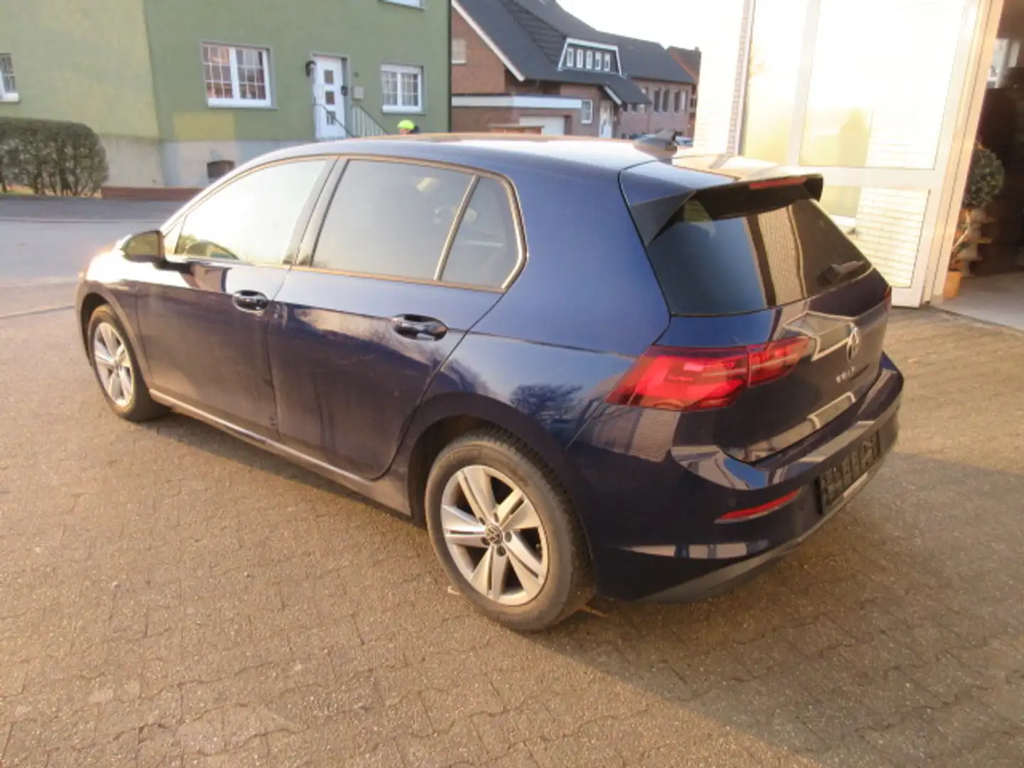 Volkswagen Golf Life 1.5 TSI NAVI PANO IQ LIGHT KAMERA ALU APS SITZHZG Blau - 2