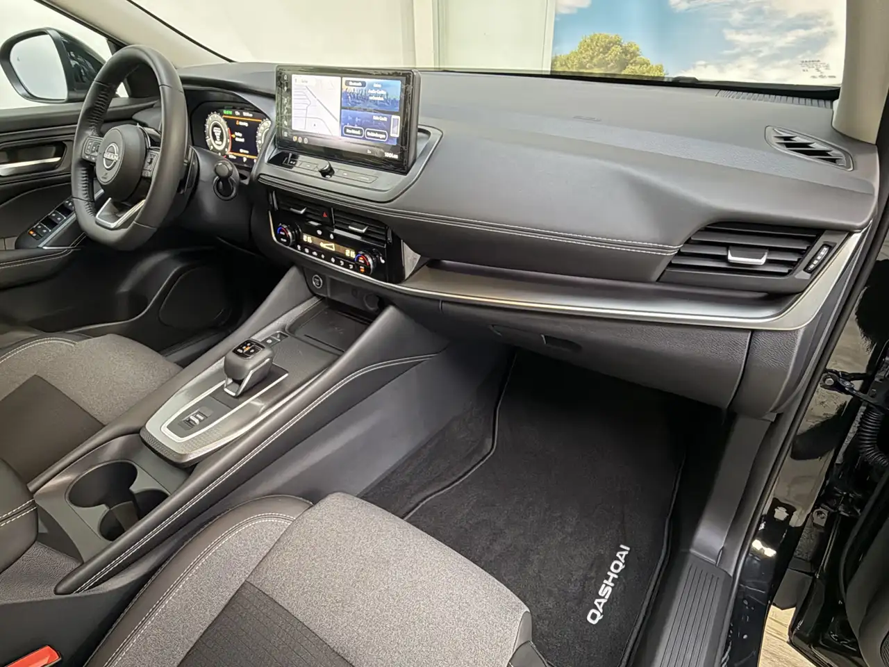 Nissan Qashqai 1.3 MHEV N-Connecta 360° Navi LED 28