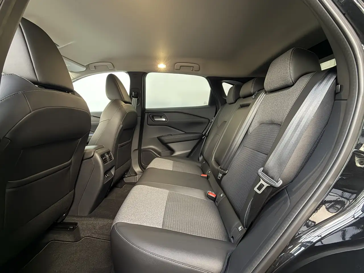Nissan Qashqai 1.3 MHEV N-Connecta 360° Navi LED 17