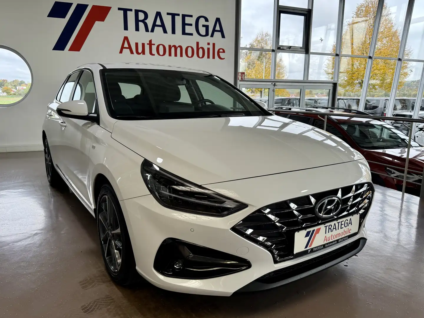 Hyundai i30 Trend Mild-Hybrid Navi LED LHZ SH Kamera Blanc - 1