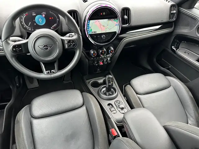 Mini Countryman view 12