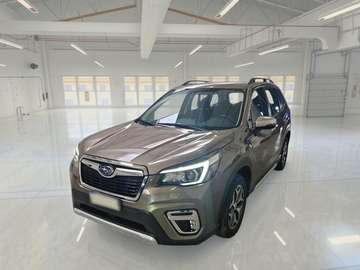 2.0 E-BOXER FREE AUTO SUV
