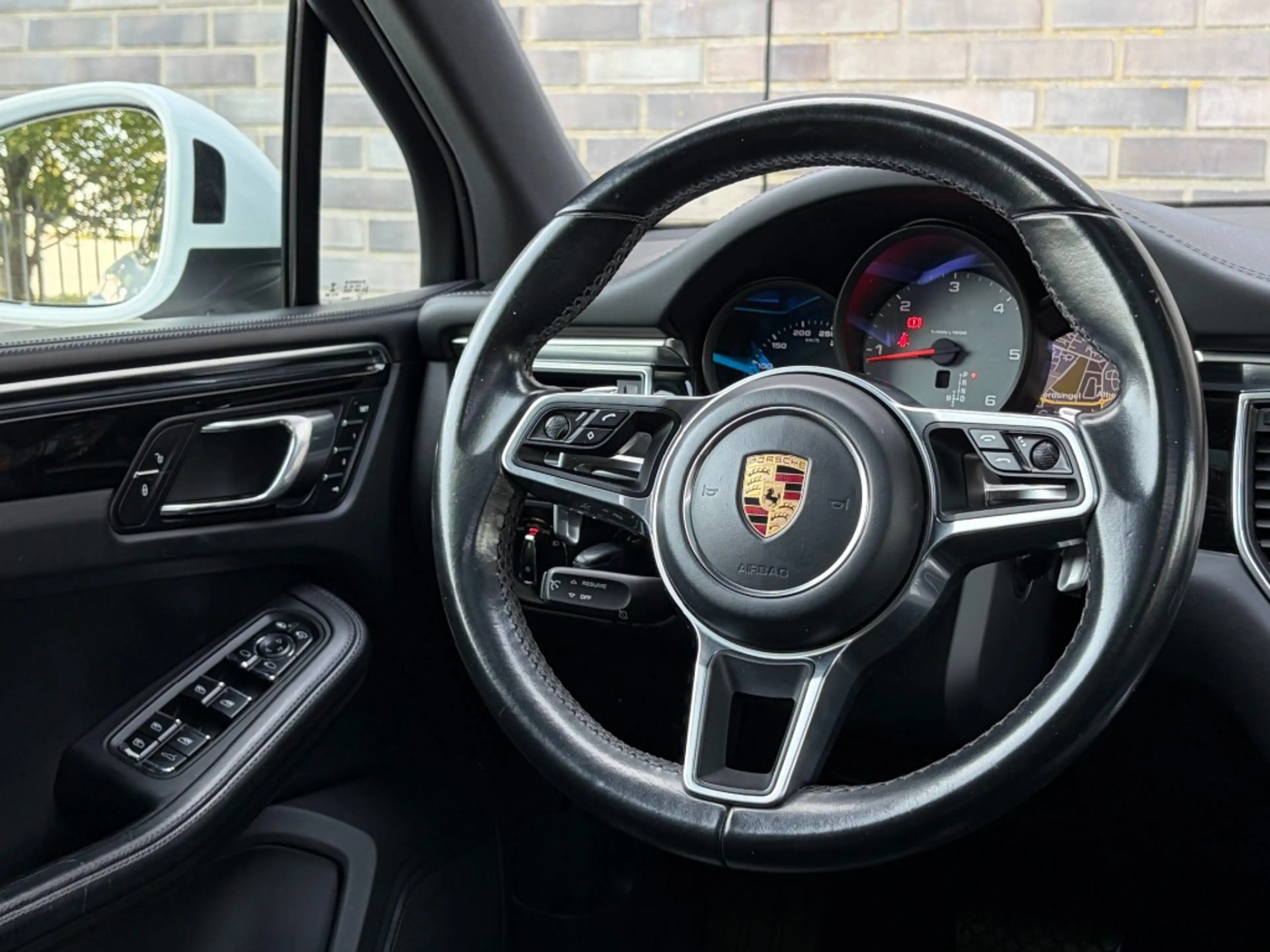 Porsche Macan 3.0 D S - LUCHTV. - PANO - TREKH. - 20 INCH — photo 9