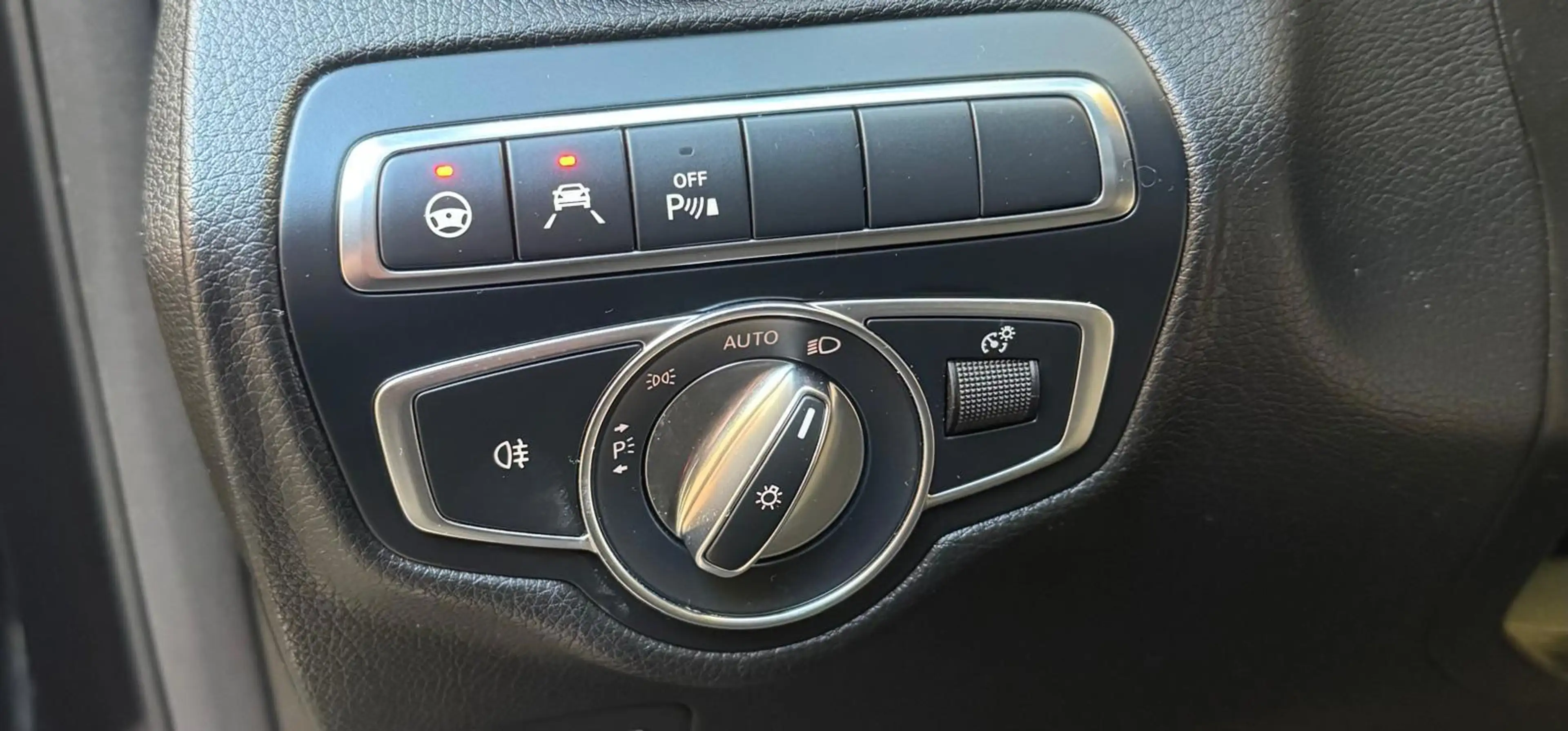 Mercedes-Benz GLC 250 4MATIC Premium | Amg-Line | Keyless-go | Memory | — photo 15