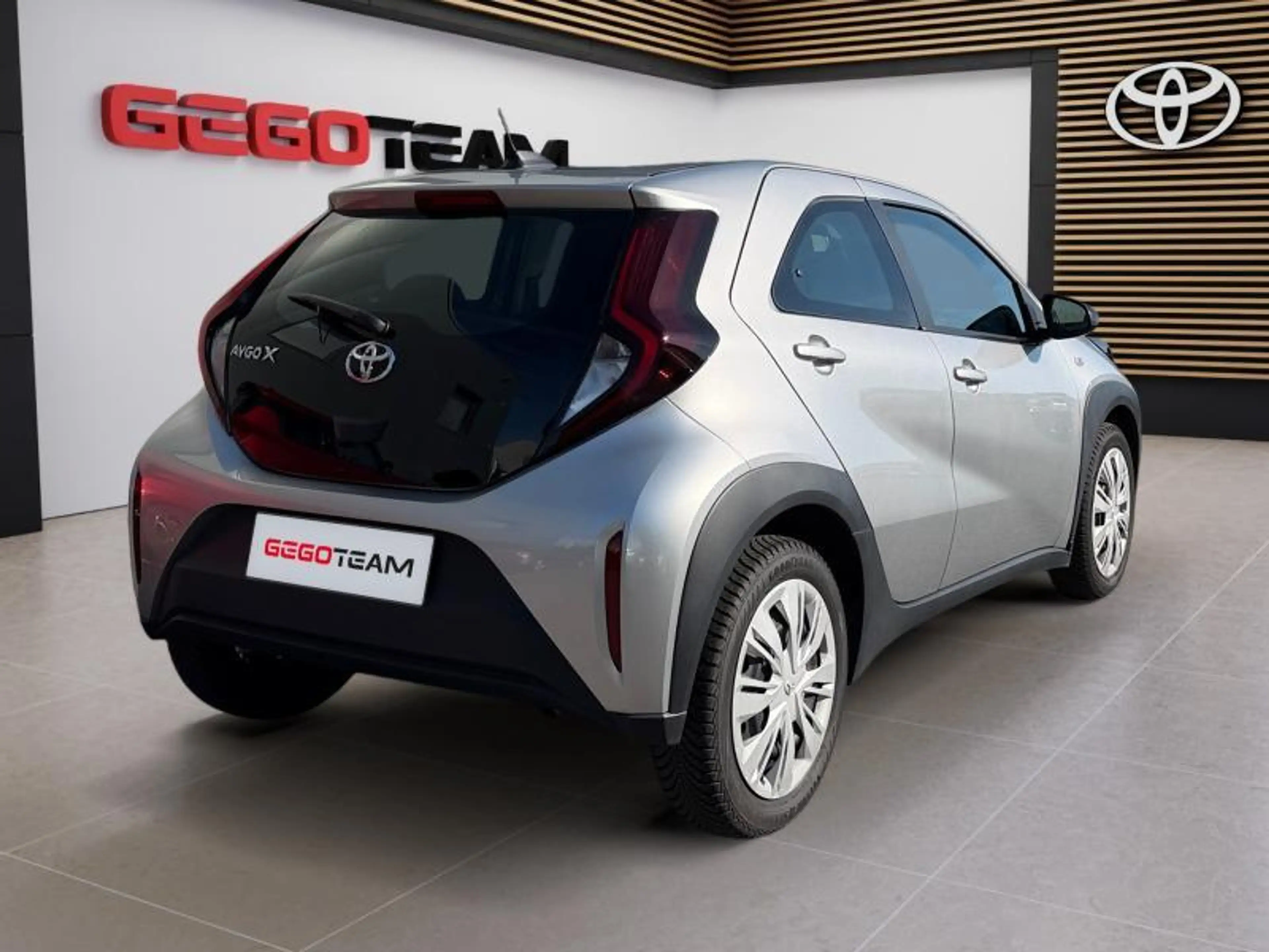 Toyota Aygo X Play — photo 6