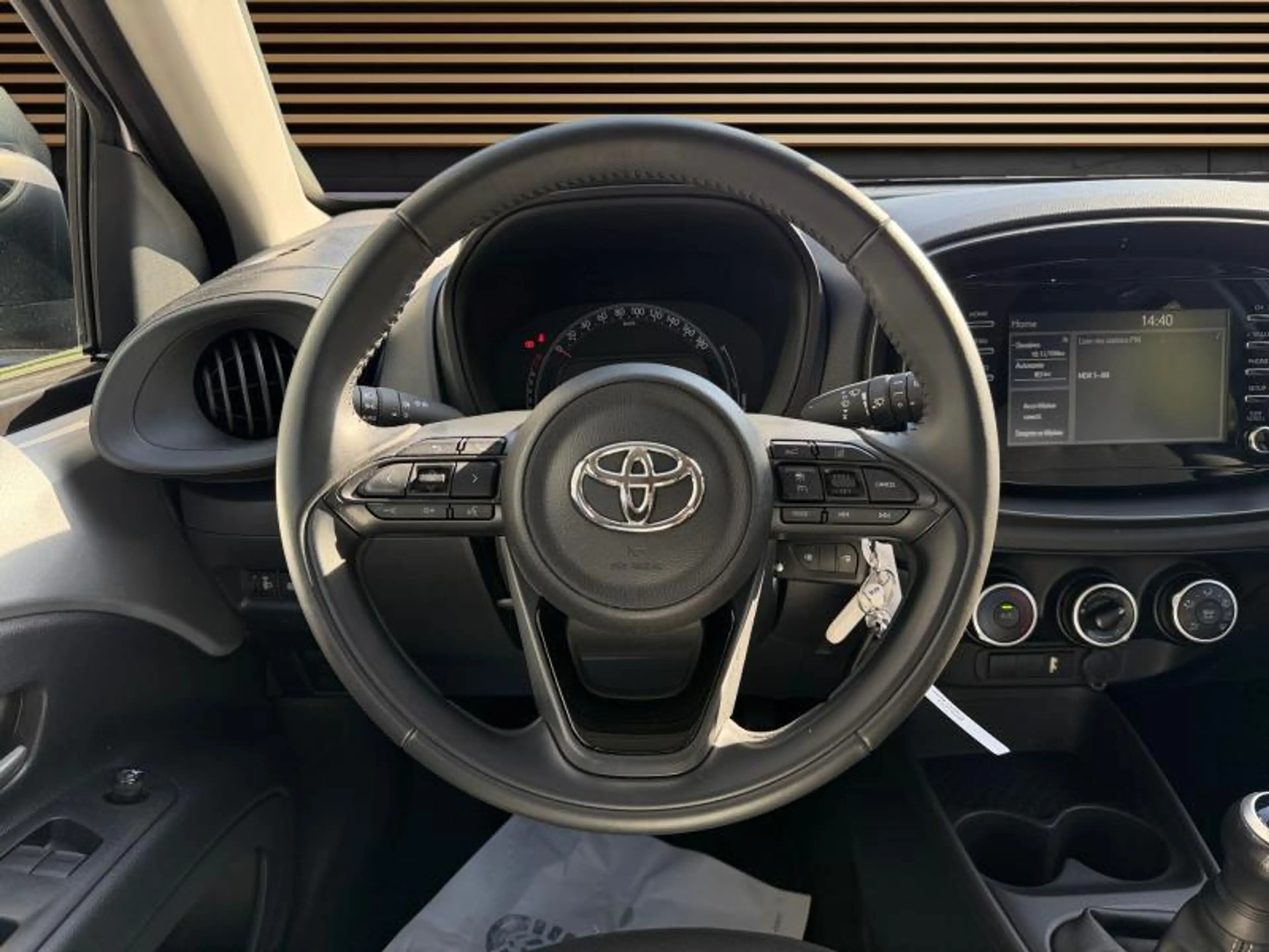 Toyota Aygo X Play — photo 15