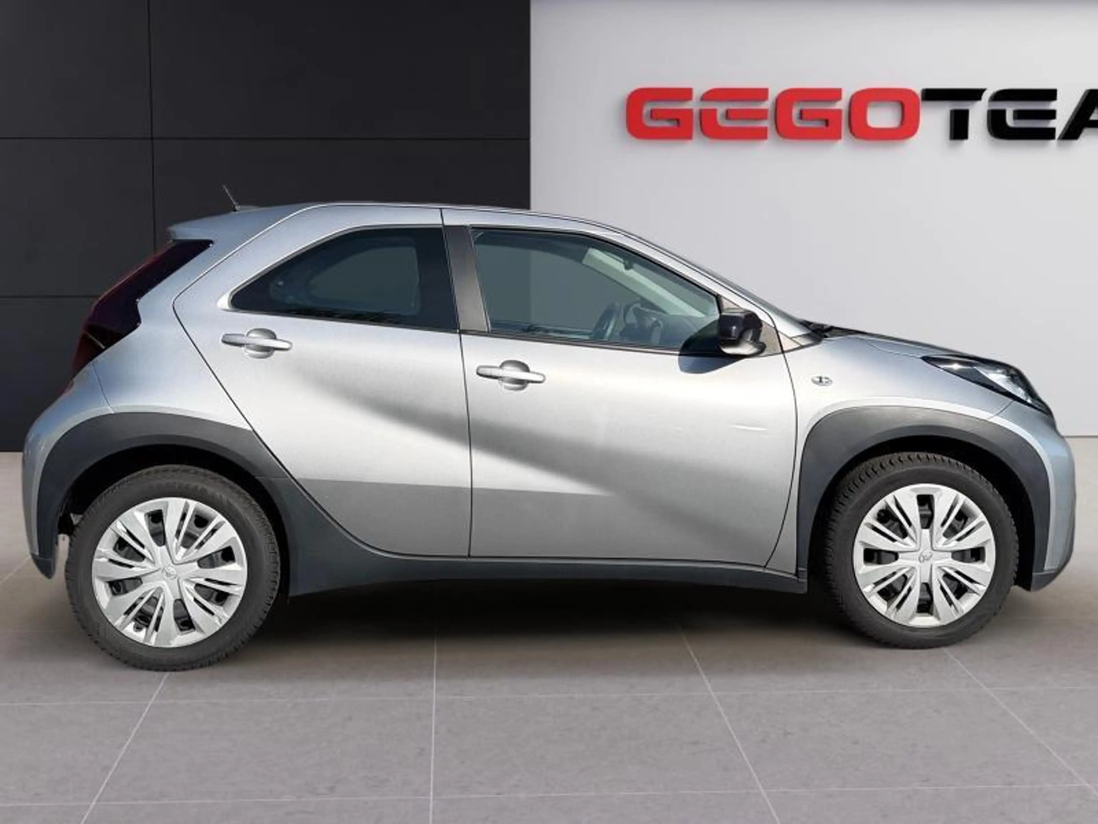 Toyota Aygo X Play — photo 7