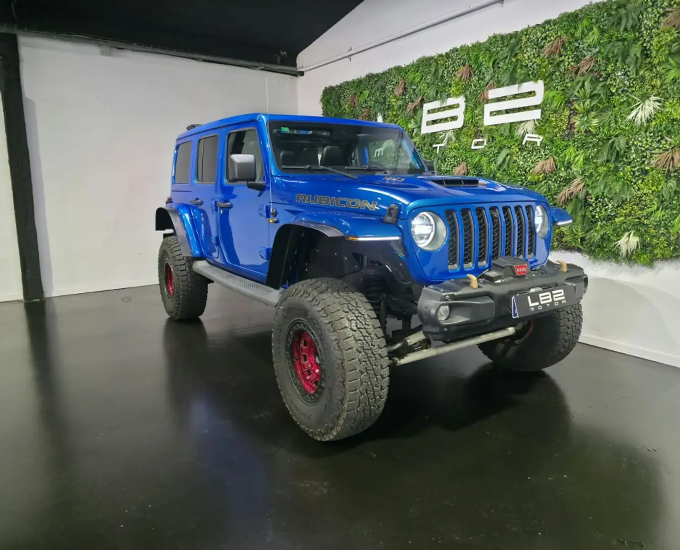 Jeep Wrangler 6.4L V8 Hemi Rubicon 392 - 1