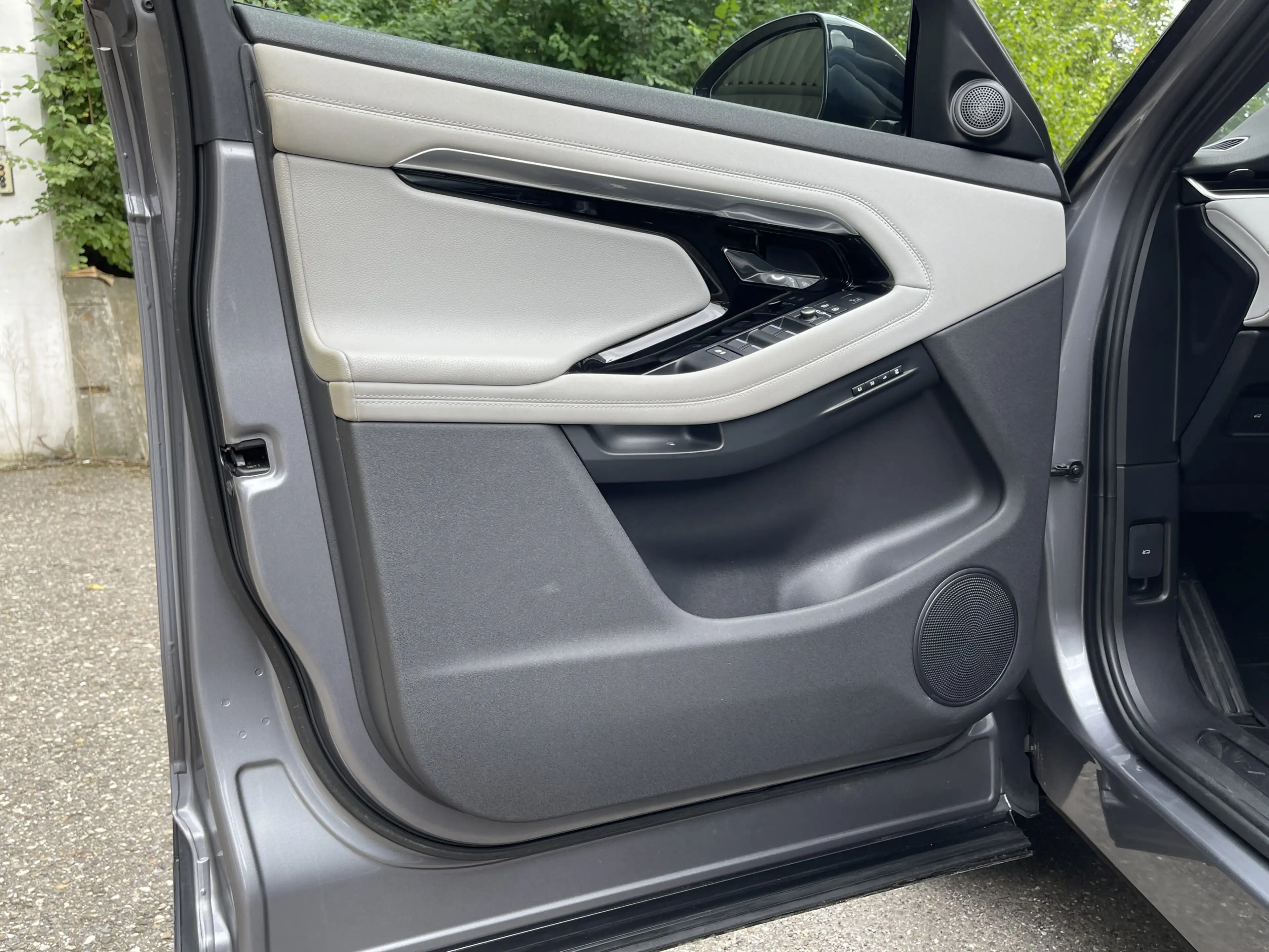 Land Rover Range Rover Evoque P250 SE LED BlackPackage 360° — photo 13