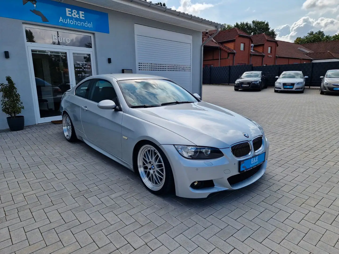 BMW 335 i+Automatik+Xenon Ezüst - 1