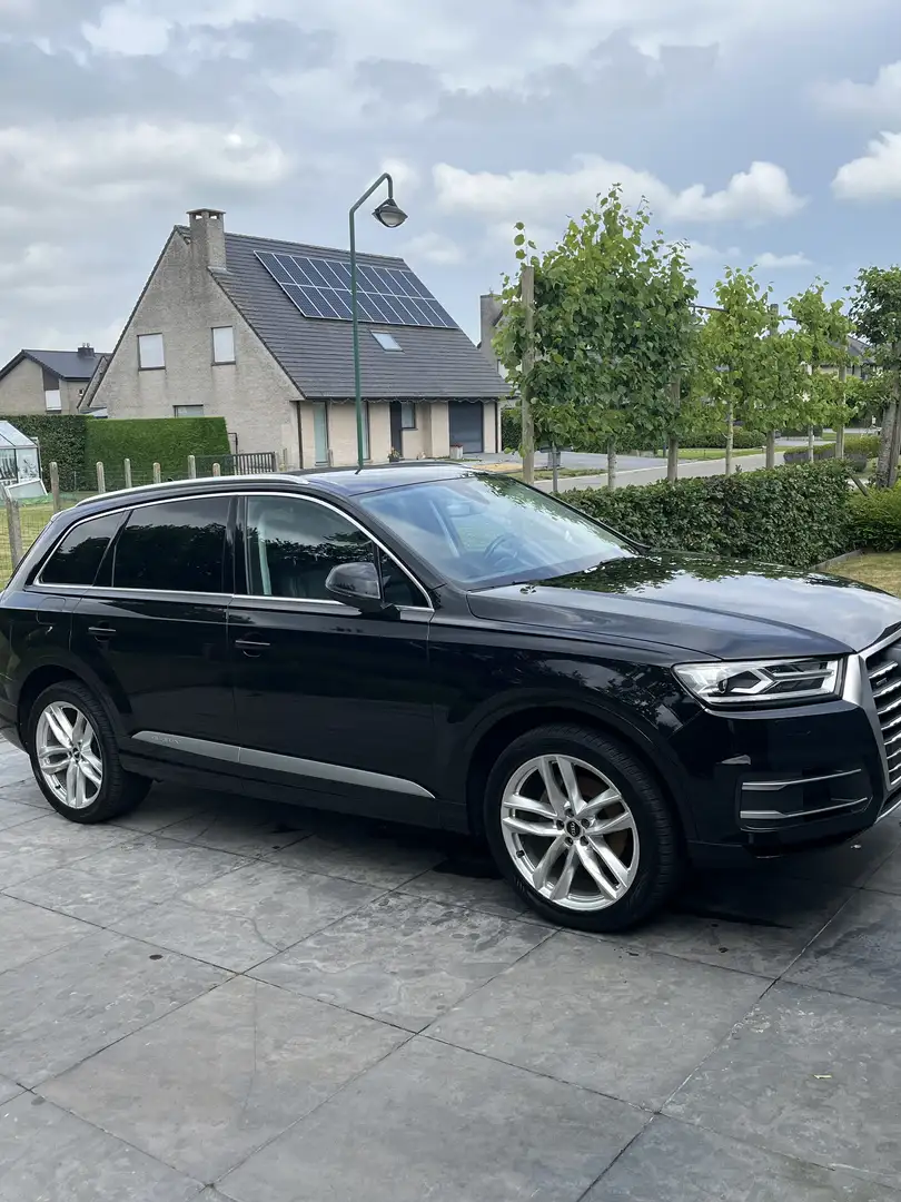 Audi Q7 3.0 TDI ultra quattro tiptronic Noir - 1