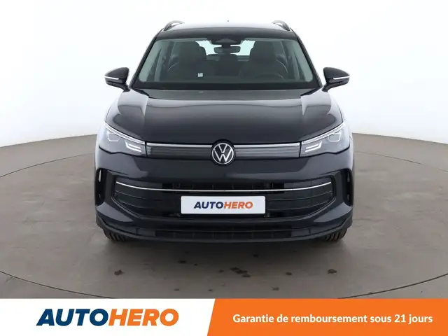 Volkswagen Tiguan view 9