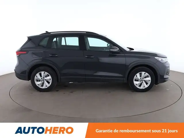 Volkswagen Tiguan view 7