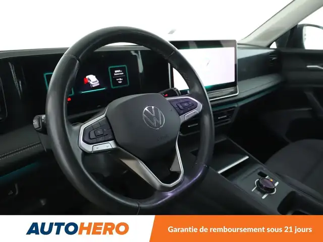 Volkswagen Tiguan view 11