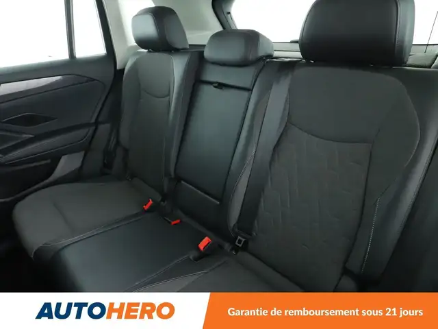 Volkswagen Tiguan view 14