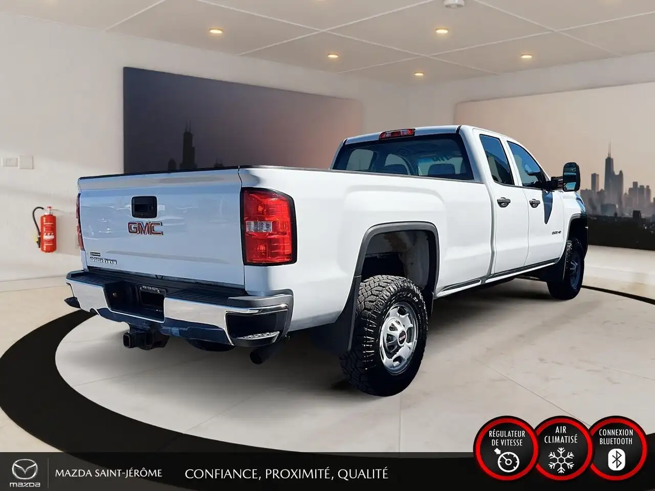 GMC Sierra 2500HD снимка GMC Sierra 2500HD