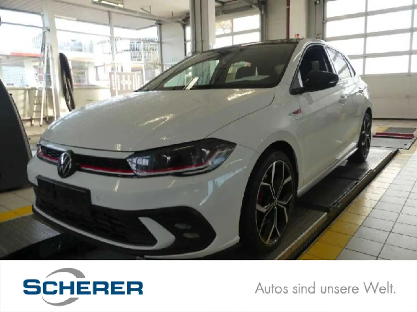 Volkswagen Polo 2.0 TSI GTI DSG NAVI 18" Beats RearView Weiß - 1