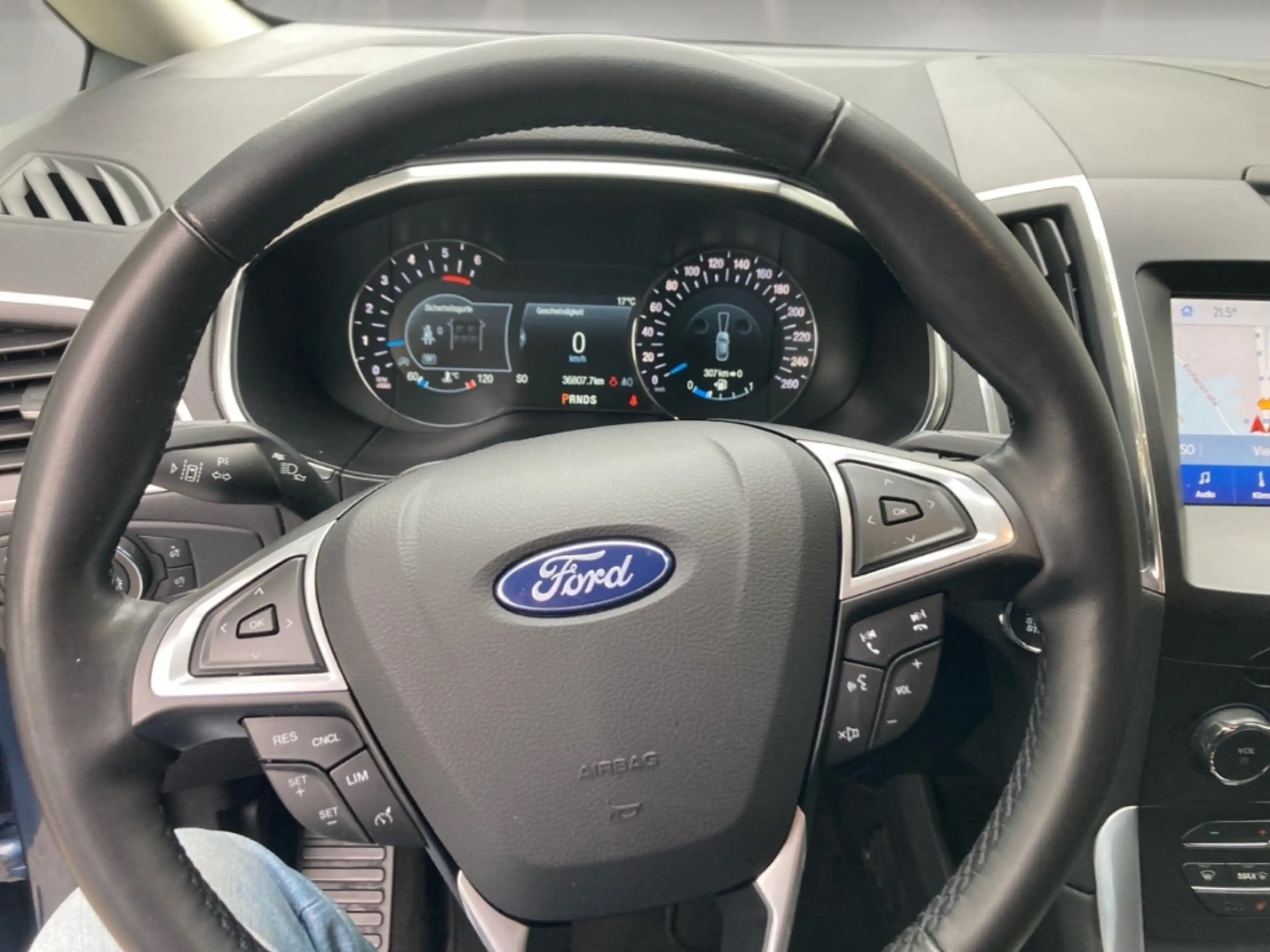Ford S-Max Titanium AUTOMATIK+wenig KM+GJR+Business-Paket — photo 9